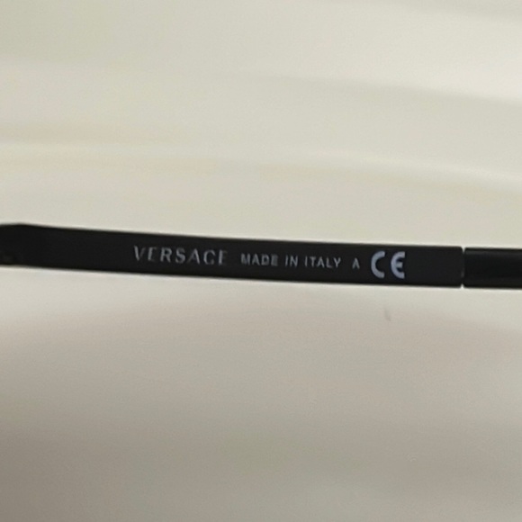 VERSACE Flat Top Cat Eye Sunglasses Flawless Authentic  Made in Italy main image 8